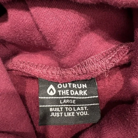 Outrun the Dark top burgundy 
Size: large Women Tops Sweatshirts & Hoodies - Picture 8 of 12